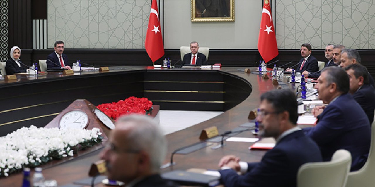 Erdoğan kabinesini topluyor! Masada memur ve emekli zammı da var