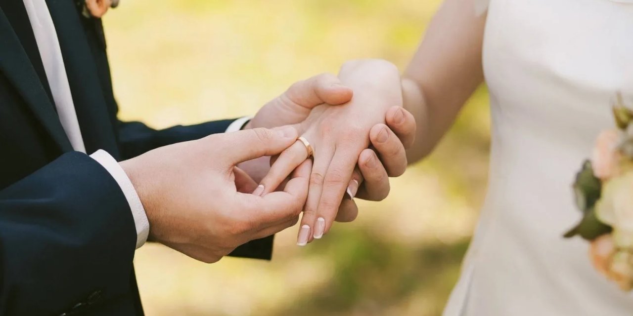 Faizsiz Evlilik Kredisi Ne Zaman Verilecek? Ödemeler Hesaplara Ne Zaman Geçecek? Beklenen Müjde Verildi!